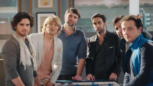 La barista conquista tutti nel nuovo spot Crodino Gusto Arancia Rossa. Firma JWT