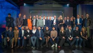 Al via la stagione motori su Sky e NOW con più di mille ore live tra gare, analisi e rubriche. 42 weekend con oltre 200 sfide a due. In pole position Formula 1 e MotoGP.  La magia il filo conduttore della nuova campagna pubblicitaria