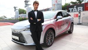 Lexus sceglie Stefano De Martino come nuovo ambassador