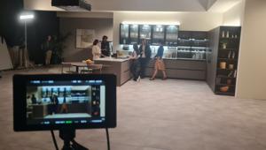 Stosa Cucine in comunicazione con una pianificazione crosscanale e un long video durante Striscia la Notizia. Creatività di DigitalMind