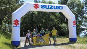 Suzuki Bike Day 2022, le stelle dello sport pedalano con Suzuki