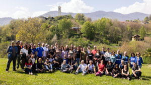 Suzuki celebra la Giornata della Terra con il "Mountain Day": i dipendenti in prima linea per la tutela del territorio torinese