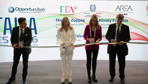 L'Italia inaugura la sua nona partecipazione ufficiale al CES 2026 di Las Vegas con una missione coordinata dall'Agenzia ICE che schiera oltre 60 organizzazioni