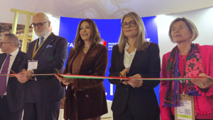 ENIT-MITUR: inaugurato il Padiglione Italia all’edizione 2025 del World Travel Market (WTM) di Londra. Il Bel Paese domina a livello europeo con una previsione di chiusura 2025 pari a 185 miliardi di euro di consumi turistici totali ENIT-MITUR: inaugurato il Padiglione Italia all’edizione 2025 del World Travel Market (WTM) di Londra. Il Bel Paese domina a livello europeo con una previsione di chiusura 2025 pari a 185 miliardi di euro di consumi turistici totali
