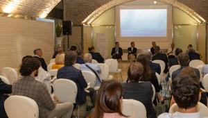 Jaguar Land Rover Italia, nell’ambito del progetto E-ducation 2.0, porta i clienti alla scoperta dei segreti e delle potenzialità dell’auto elettrica