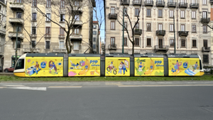 Svelato il secondo artwork "Pop by Nature" di Jiaqi Wang: Miss Chiquita diventa icona del quotidiano