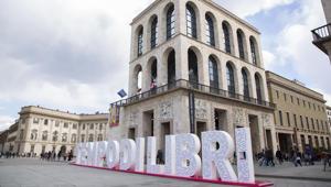 È 'Tempo di Libri' in Piazza Duomo a Milano. Access e Mediacom MBA firmano l'installazione di 3D lettering