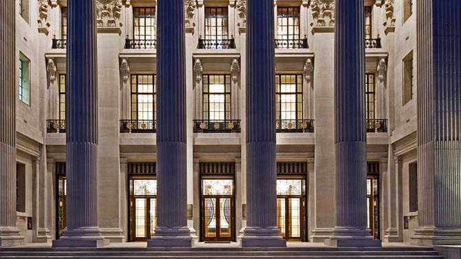 ten trinity square 1