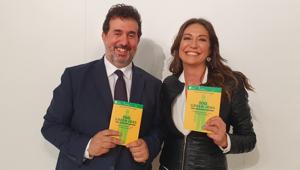 Arriva nelle librerie fisiche e digitali “100 Green Jobs per trovare lavoro", la guida alle professioni più richieste in Italia firmata da Tessa Gelisio e Marco Gisotti