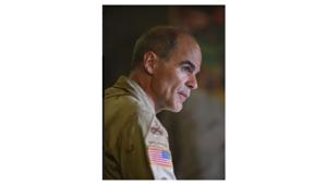 Michael Kelly protagonista di Long Road Home su  National Geographic