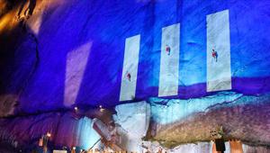 Cave di pietra e canyon nel ghiaccio: ecco i palcoscenici di Tones on the Stones 2017. Guarda le foto spettacolari del festival