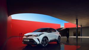 The&Partnership Italia in collaborazione con T&P HUB firma 'Leave ordinary behind', la nuova campagna paneuropea di Toyota C-HR Hybrid GR SPORT