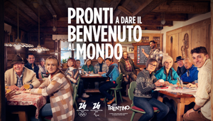 Trentino Marketing saluta le Olimpiadi e le Paralimpiadi Invernali di Milano-Cortina 2026. Nella campagna tv di Ogilvy Italia i veri local  si esercitano a dire “benvenuti“ in lingue diverse