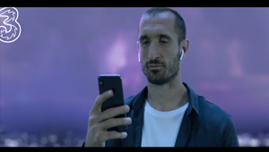 Tbwa\Italia porta 3 on air con un nuovo capitolo della ‘Threeality’ con protagonista Giorgio Chiellini