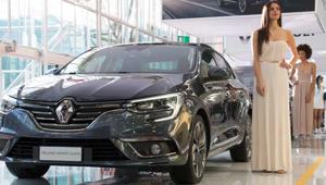 Triumph Group International firma la presenza di Gruppo Renault al 40° Motor Show