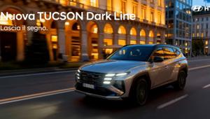 Innocean Italy firma “Lascia il segno”, lo spot della nuova Hyundai TUCSON Dark Line, il primo film del brand realizzato interamente con Intelligenza Artificiale. La campagna è frutto di una produzione completamente italiana. Digital e social a cura SBAM