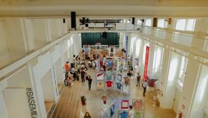 'Umbro 95, lo stile sul campo': oltre 2000 persone alla mostra voluta da NewAge e organizzata da nss sports & Classic Football Shirts