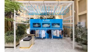 UNIQLO celebra il design giapponese con una speciale installazione all'interno dello store di Milano Cordusio