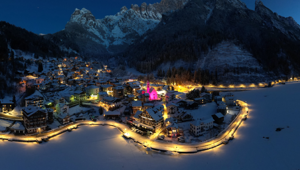 100 giorni al Giro d’Italia 109: le 40 città che ospiteranno la corsa si tingono di rosa 100 giorni al Giro d’Italia 109: le 40 città che ospiteranno la corsa si tingono di rosa