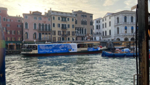 Natale di Luce 2020 a Venezia: American Express illumina calli e campielli e sostiene le botteghe artigianali