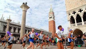 La 32esima Venicemarathon corre con X-Bionic e Karhu