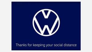 Volkswagen e Audi separano i loro loghi per ricordare di mantenere le distanze