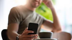 Dati Audiweb agosto 2022: Total Digital Audience a quota 43,3 milioni di individui online per 67 ore e 15 minuti (Computer e Mobile). + 2% rispetto a luglio