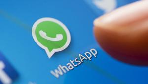WhatsApp, il nuovo stato non piace. La app fa marcia indietro e ripristina lo stato testuale