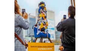 Whirlpool e Natuzzi: un'installazione "gigante" in Piazza Gae Aulenti per lanciare “The Wash Less Project”. Firma WPP