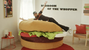Burger King Belgium offre un appartamento a chi si chiama 'Whopper' e lo dice con campagna web, affissione e social. Firma Buzzman