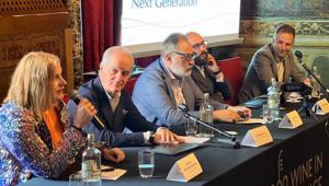 Sbarca a Venezia il primo Red Carpet del vino, organizzato da Winetales, Beacon, Venezia Unica e WineHo