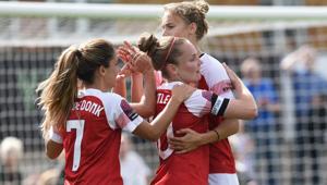 Mastercard sigla nuove partnership nel calcio femminile internazionale con Olympique Lyonnais e Arsenal F.C.