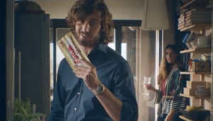 Sfida in cucina tra due trentenni per la nuova campagna Wudy. Firma RED Robiglio&Dematteis