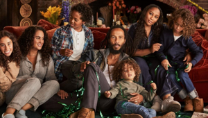 Ziggy Marley e la sua famiglia protagonisti della campagna holiday 2019 di UGG firmata da Danielle Levitt