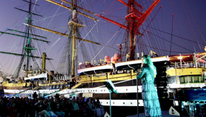 Tour Mondiale dell’Amerigo Vespucci: grande festa a Los Angeles con Serena Autieri, Frecce Tricolore e un'affluenza di 72 mila visitatori al Villaggio Italia